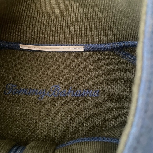 Tommy Bahama reversible 1/4 zip jacket - Picture 6 of 6